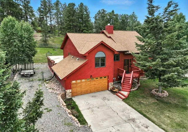 Photo 1 of Single family home for sale at 1975 Valley View Dr, Woodland Park, CO 80863 | MLS# 1542072 | Listing updated on 2026-10-21