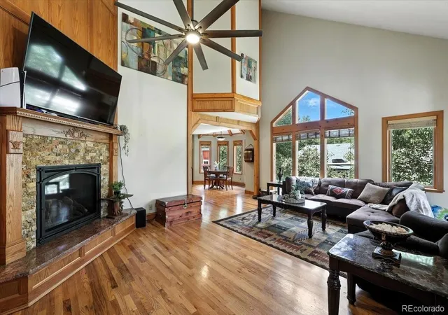 Photo 3 of Single family home for sale at 1975 Valley View Dr, Woodland Park, CO 80863 | MLS# 1542072 | Listing updated on 2026-10-21