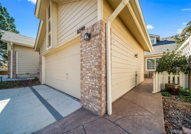 Photo 3 of Condo for sale at 8290 S High Ct, Centennial, CO 80122 | MLS# 6110429 | Listing updated on 2026-10-29