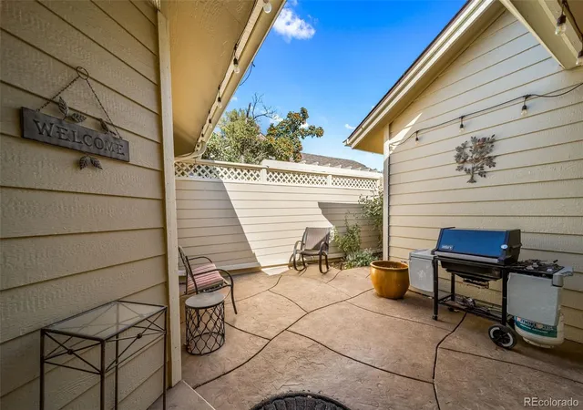 Photo 4 of Condo for sale at 8290 S High Ct, Centennial, CO 80122 | MLS# 6110429 | Listing updated on 2026-10-29