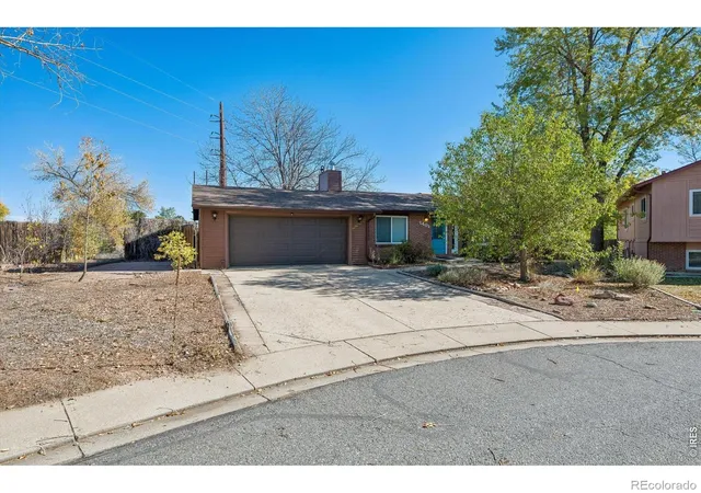 Photo 4 of Sale Pending at 1401 Noma Cir, Lafayette, CO 80026 | MLS# IR1070926 | Listing updated on 2026-10-23