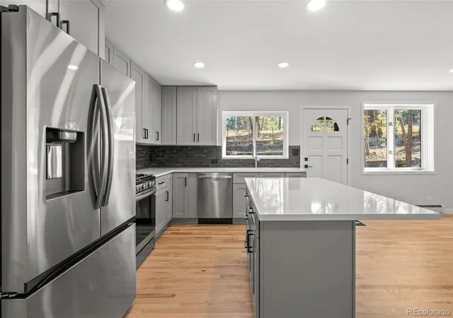 Photo 2 of Single family home for sale at 5596 Lee Dr, Evergreen, CO 80439 | MLS# 2721069 | Listing updated on 2026-10-29