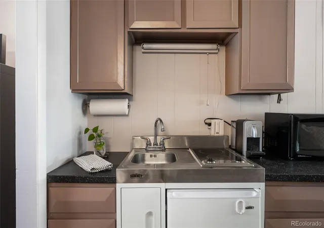 Listing Photo 5 - Condo for sale in building located at 261 County Rd 804, Fraser, CO 80442 - Unit #10D