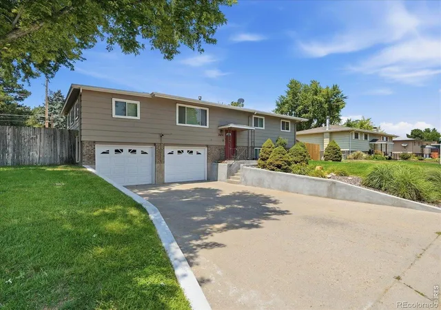 Photo 2 of Single family home for sale at 2631 49th Avenue Ct, Greeley, CO 80634 | MLS# IR1070938 | Listing updated on 2026-10-25