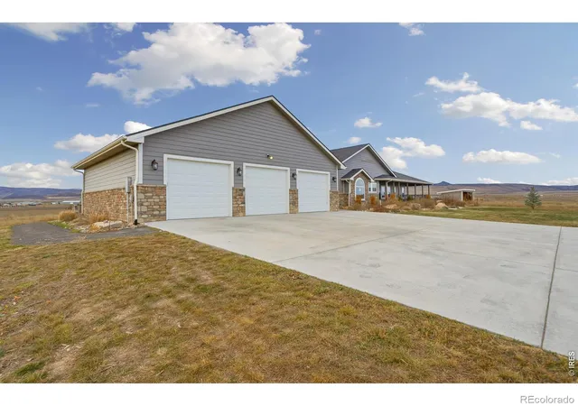 Photo 3 of Mansion for sale at 7321 Gillmore Ave, Fort Collins, CO 80524 | MLS# IR1070940 | Listing updated on 2026-10-20