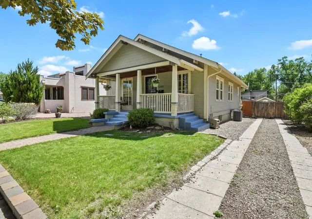 Photo 2 of Single family home for sale at 1507 N El Paso St, Colorado Springs, CO 80907 | MLS# 8484723 | Listing updated on 2026-10-21