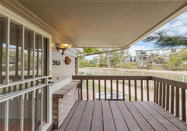 Photo 3 of Townhouse for sale at 1470 S Quebec Way #265, Denver, CO 80231 | MLS# 7558262 | Listing updated on 2026-10-22