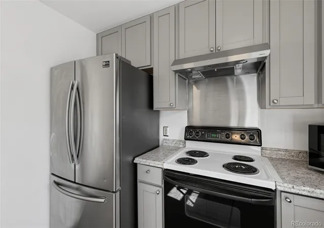 Photo 3 of Single family home for sale at 1582 Truda Dr, Northglenn, CO 80233 | MLS# 7137517 | Listing updated on 2026-10-26