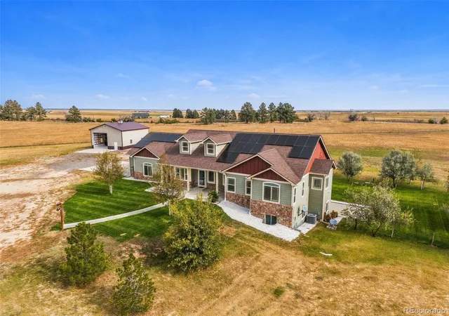 Photo 4 of Single family home for sale at 2002 Timberlake Rd, Byers, CO 80103 | MLS# 5985315 | Listing updated on 2026-10-24