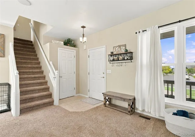 Photo 4 of Single family home for sale at 18968 E Ithaca Dr, Aurora, CO 80013 | MLS# 2216993 | Listing updated on 2026-10-22