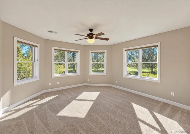 Photo 3 of Single family home for sale at 3165 Stargazer Ct, Fort Collins, CO 80521 | MLS# 5209556 | Listing updated on 2026-10-28