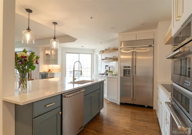 Listing Photo 4 - Condo for sale in building located at 975 N Lincoln St, Denver, CO 80203 - Unit #5C-N