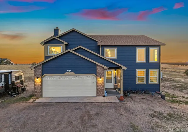 Photo 1 of Single family home for sale at 12320 Oregon Wagon Trl, Elbert, CO 80106 | MLS# 7555487 | Listing updated on 2026-10-23