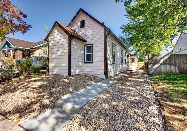 Photo 2 of Single family home for sale at 4934 Julian St, Denver, CO 80221 | MLS# 4104390 | Listing updated on 2026-10-26