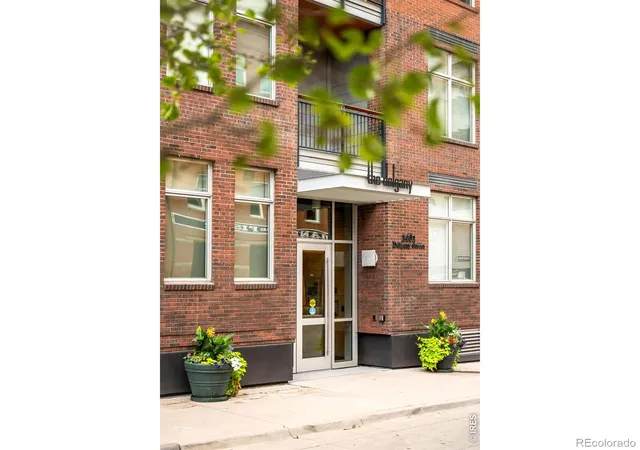 Photo 2 of Condo for sale at 1401 Delgany St #105, Denver, CO 80202 | MLS# IR1070965 | Listing updated on 2026-10-22