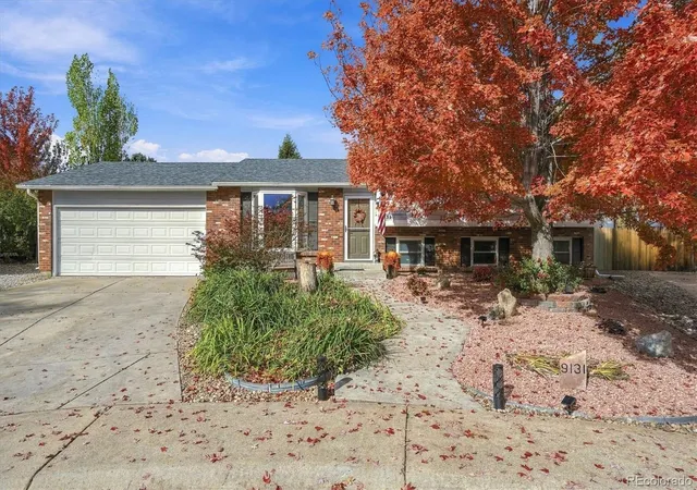 Single family home for sale at 9131 W Nichols Dr, Littleton, CO 80128 | MLS# 1749677