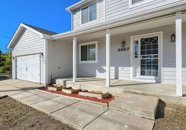 Photo 1 of Single family home for sale at 6967 Lamar St, Arvada, CO 80003 | MLS# 2325888 | Listing updated on 2026-10-22