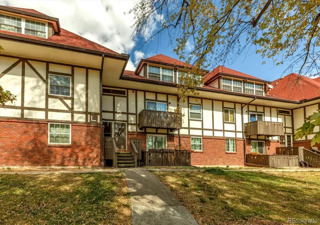 Photo 1 of Condo for sale at 3250 Oneal Cir #23L, Boulder, CO 80301 | MLS# 8057435 | Listing updated on 2026-10-23