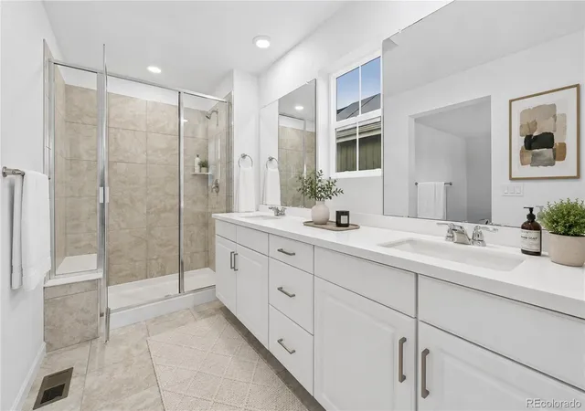 Photo 4 of Single family home for sale at 3469 N Duquesne Way, Aurora, CO 80019 | MLS# 4285026 | Listing updated on 2026-10-21