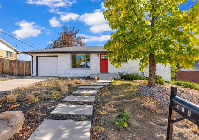 Photo 1 of Single family home for sale at 400 S Lee St, Lakewood, CO 80226 | MLS# 9882750 | Listing updated on 2026-10-26