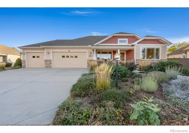 Photo 1 of Single family home for sale at 2759 Headwater Dr, Fort Collins, CO 80521 | MLS# IR1070975 | Listing updated on 2026-10-26