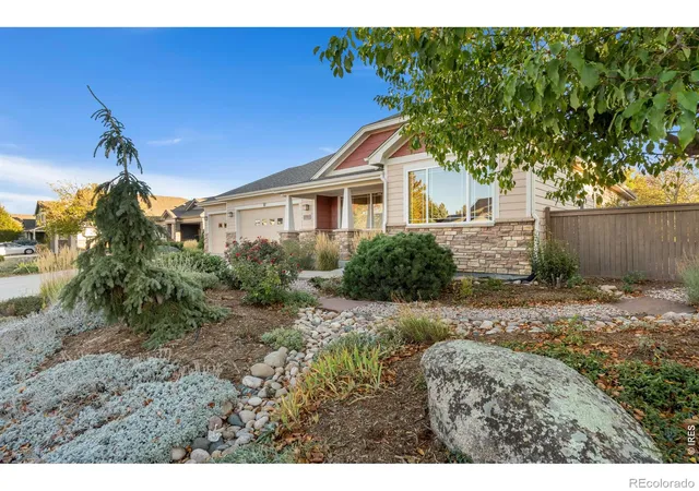 Photo 2 of Single family home for sale at 2759 Headwater Dr, Fort Collins, CO 80521 | MLS# IR1070975 | Listing updated on 2026-10-26