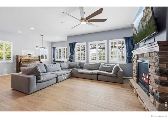 Photo 3 of Single family home for sale at 6433 Tuxedo Park Rd, Timnath, CO 80547 | MLS# IR1070982 | Listing updated on 2026-10-22