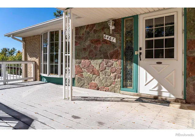 Photo 4 of Single family home for sale at 6467 Ammons St, Arvada, CO 80004 | MLS# IR1070986 | Listing updated on 2026-10-28