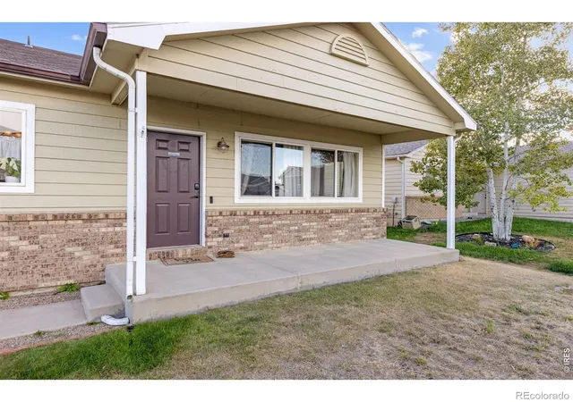 Photo 4 of Single family home for sale at 180 Mountain Ash Ct, Milliken, CO 80543 | MLS# IR1070997 | Listing updated on 2026-10-22