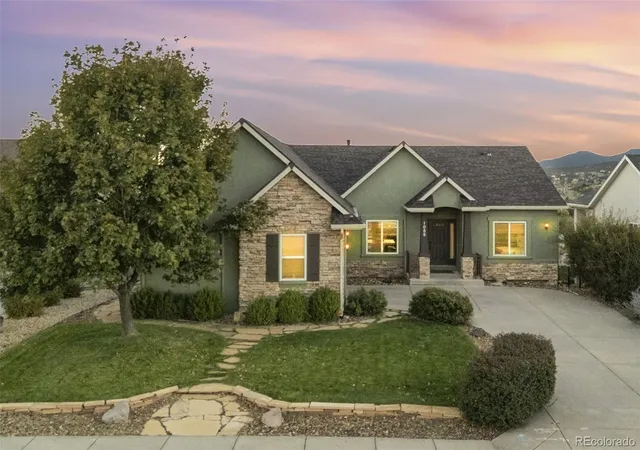 Photo 3 of Single family home for sale at 1055 Bayfield Dr, Colorado Springs, CO 80906 | MLS# 4239155 | Listing updated on 2026-10-28