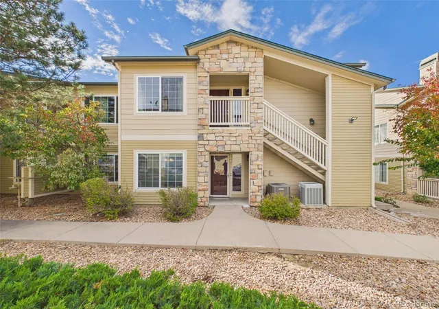 Condo for sale at 9974 E Carolina Cir #104, Aurora, CO 80247 | MLS# 6062389