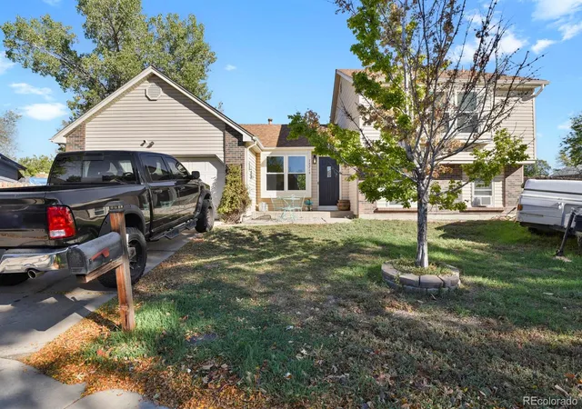 Photo 1 of Single family home for sale at 16219 E Exposition Dr, Aurora, CO 80017 | MLS# 8337235 | Listing updated on 2026-10-23