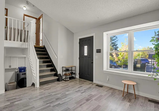 Photo 3 of Single family home for sale at 16219 E Exposition Dr, Aurora, CO 80017 | MLS# 8337235 | Listing updated on 2026-10-23