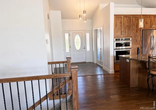 Photo 4 of Single family home for sale at 113 Scenic Ct, Loveland, CO 80537 | MLS# IR1071024 | Listing updated on 2026-10-28