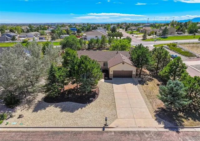 Photo 4 of Single family home for sale at 11405 Allendale Dr, Peyton, CO 80831 | MLS# 7015456 | Listing updated on 2026-10-23