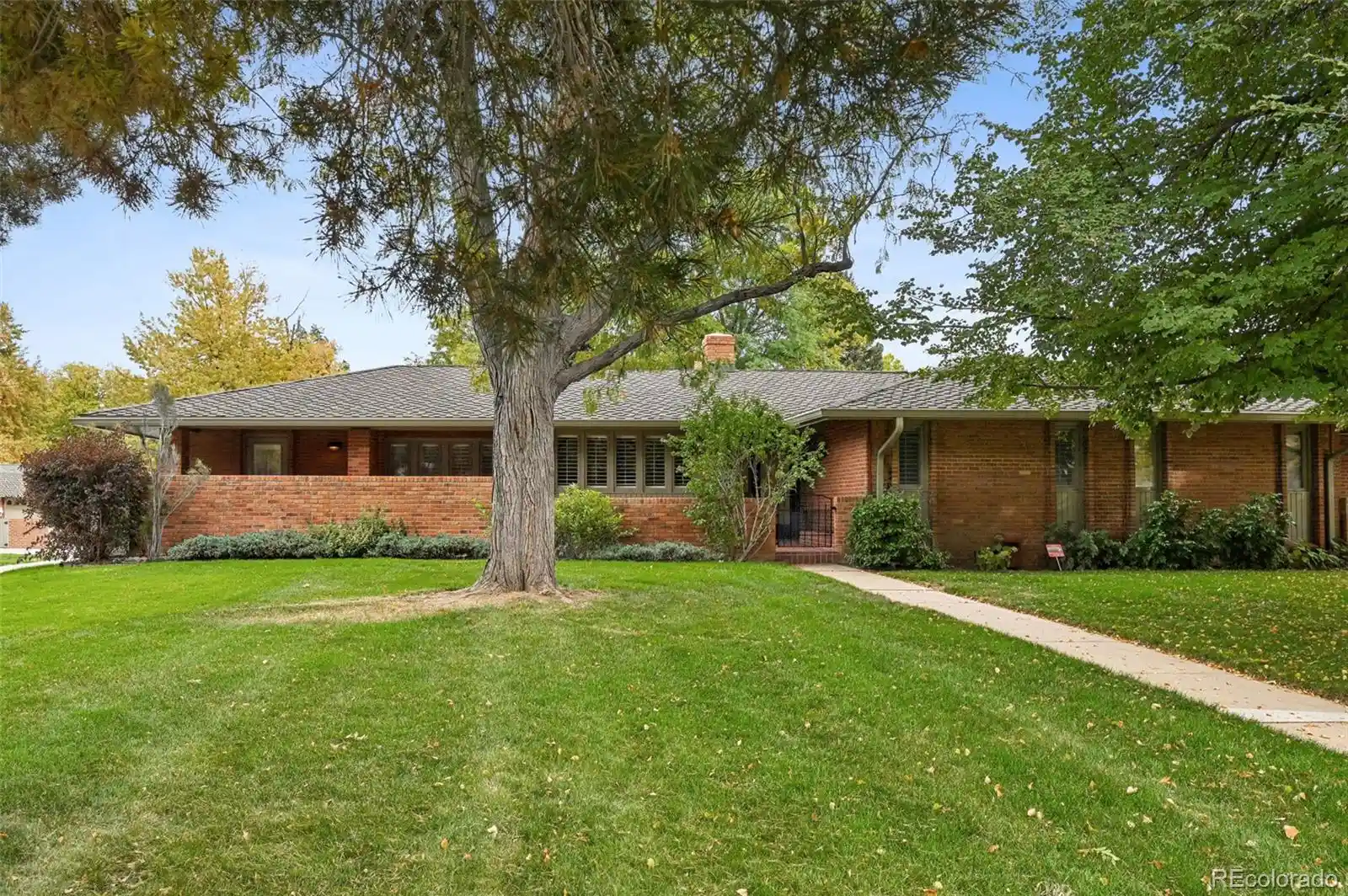 Listing Photo 2 - Condo for sale in 3426 S Race St located at 3426 S Race St, Englewood, CO 80113 - Unit 3426 S Race St