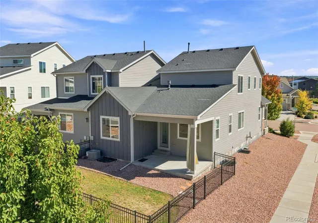 Photo 4 of Single family home for sale at 5804 Wild Rye Dr, Colorado Springs, CO 80919 | MLS# 2237668 | Listing updated on 2026-10-22