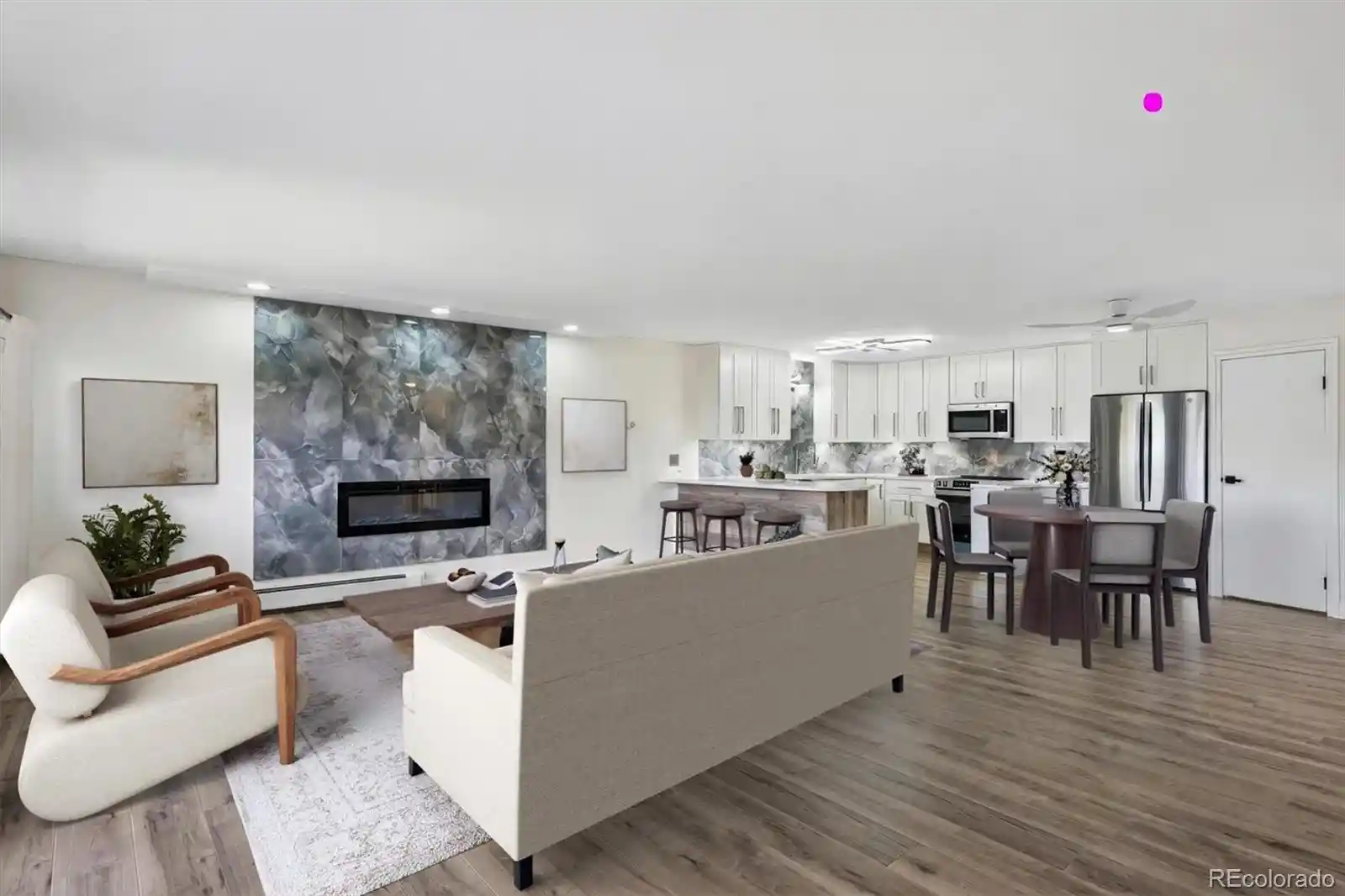 Listing Photo 4 - Condo for sale in building located at 13691 E Marina Dr, Aurora, CO 80014 - Unit #412