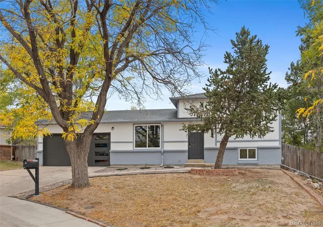 Photo 3 of Single family home for sale at 3101 S Joplin Ct, Aurora, CO 80013 | MLS# 8933223 | Listing updated on 2026-10-25