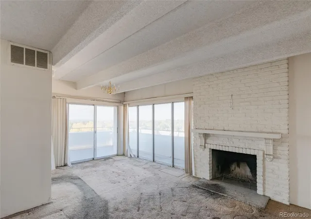 Photo 4 of Condo for sale at 1888 S Jackson St #802, Denver, CO 80210 | MLS# 3262058 | Listing updated on 2026-10-23
