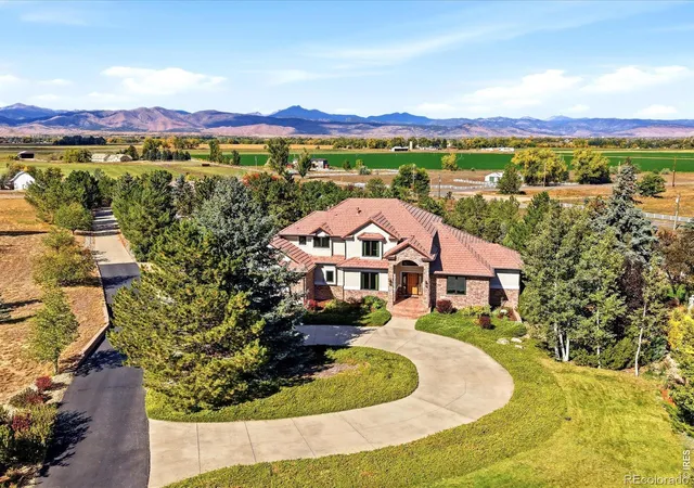 Photo 1 of Single family home for sale at 7705 Crestview Dr, Niwot, CO 80504 | MLS# IR1071045 | Listing updated on 2026-10-23