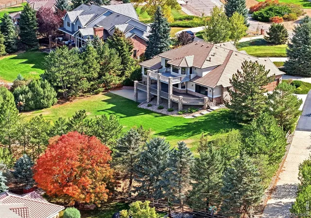 Photo 4 of Single family home for sale at 7705 Crestview Dr, Niwot, CO 80504 | MLS# IR1071045 | Listing updated on 2026-10-23