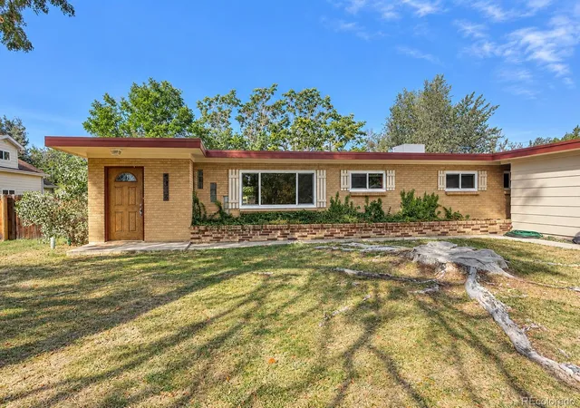 Photo 2 of Single family home for sale at 5335 Howell St, Arvada, CO 80002 | MLS# 5179412 | Listing updated on 2026-10-22