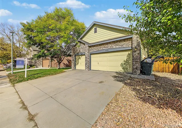 Photo 3 of Single family home for sale at 1323 W 111th Place, Northglenn, CO 80234 | MLS# 5326387 | Listing updated on 2026-10-24