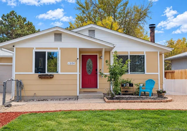 Photo 1 of Single family home for sale at 1954 Saratoga Dr, Colorado Springs, CO 80910 | MLS# 6829358 | Listing updated on 2026-10-27