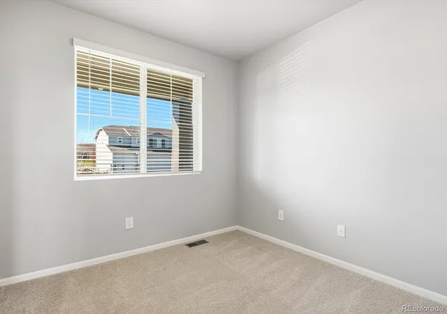 Photo 2 of Single family home for sale at 1675 Yampa River Dr, Windsor, CO 80550 | MLS# 7229269 | Listing updated on 2026-10-29