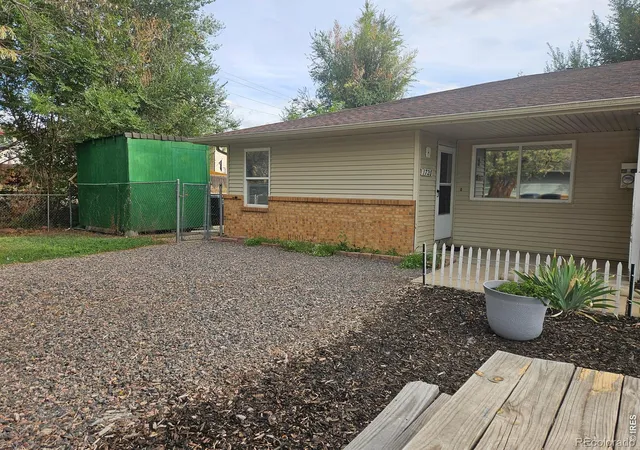 Photo 2 of House for sale at 1720-1722 Meadow St, Longmont, CO 80501 | MLS# IR1071058 | Listing updated on 2026-10-22