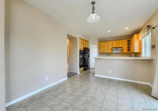 Photo 4 of Single family home for sale at 265 N Duquesne St, Aurora, CO 80018 | MLS# 2903477 | Listing updated on 2026-10-22