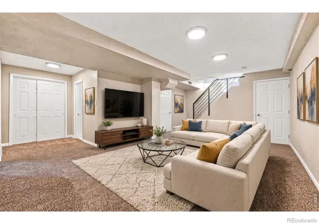 Photo 3 of Single family home for sale at 118 S Yates Way, Denver, CO 80219 | MLS# IR1071070 | Listing updated on 2026-10-23
