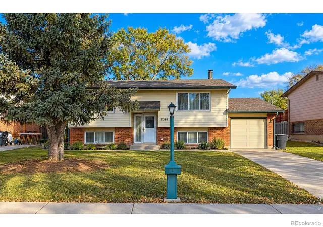 Photo 3 of Single family home for sale at 1318 S Grant St, Longmont, CO 80501 | MLS# IR1071074 | Listing updated on 2026-10-22